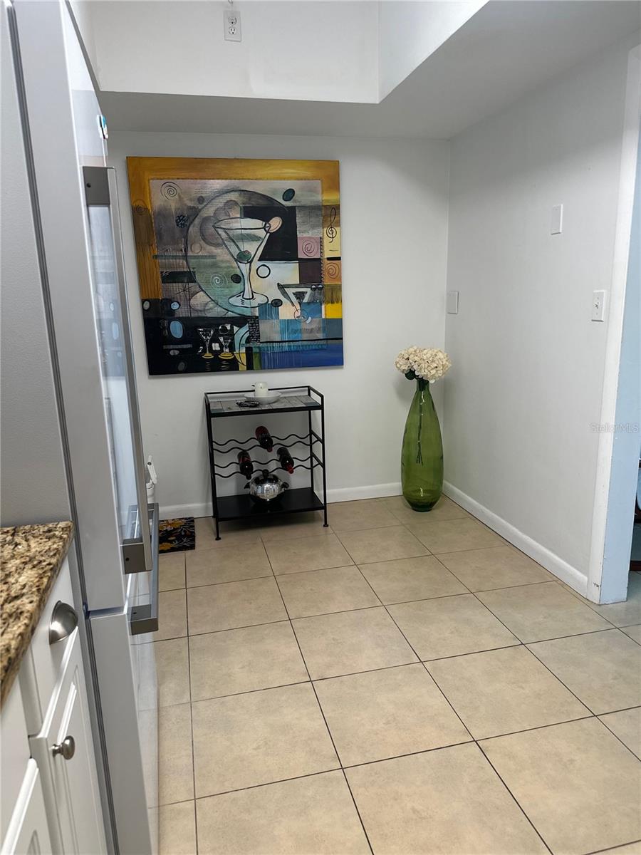 SANDPIPER TOWERS - Residential