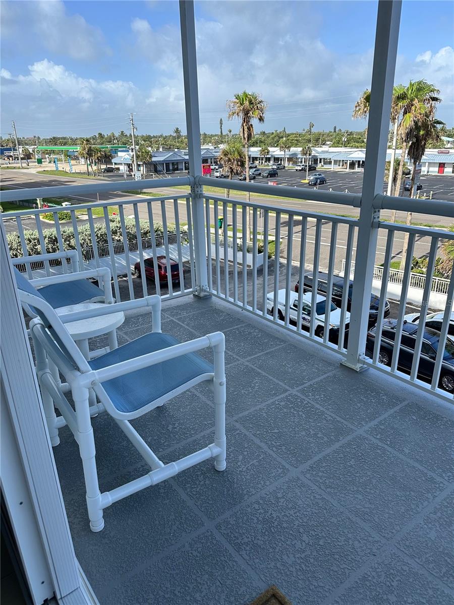 SANDPIPER TOWERS - Residential