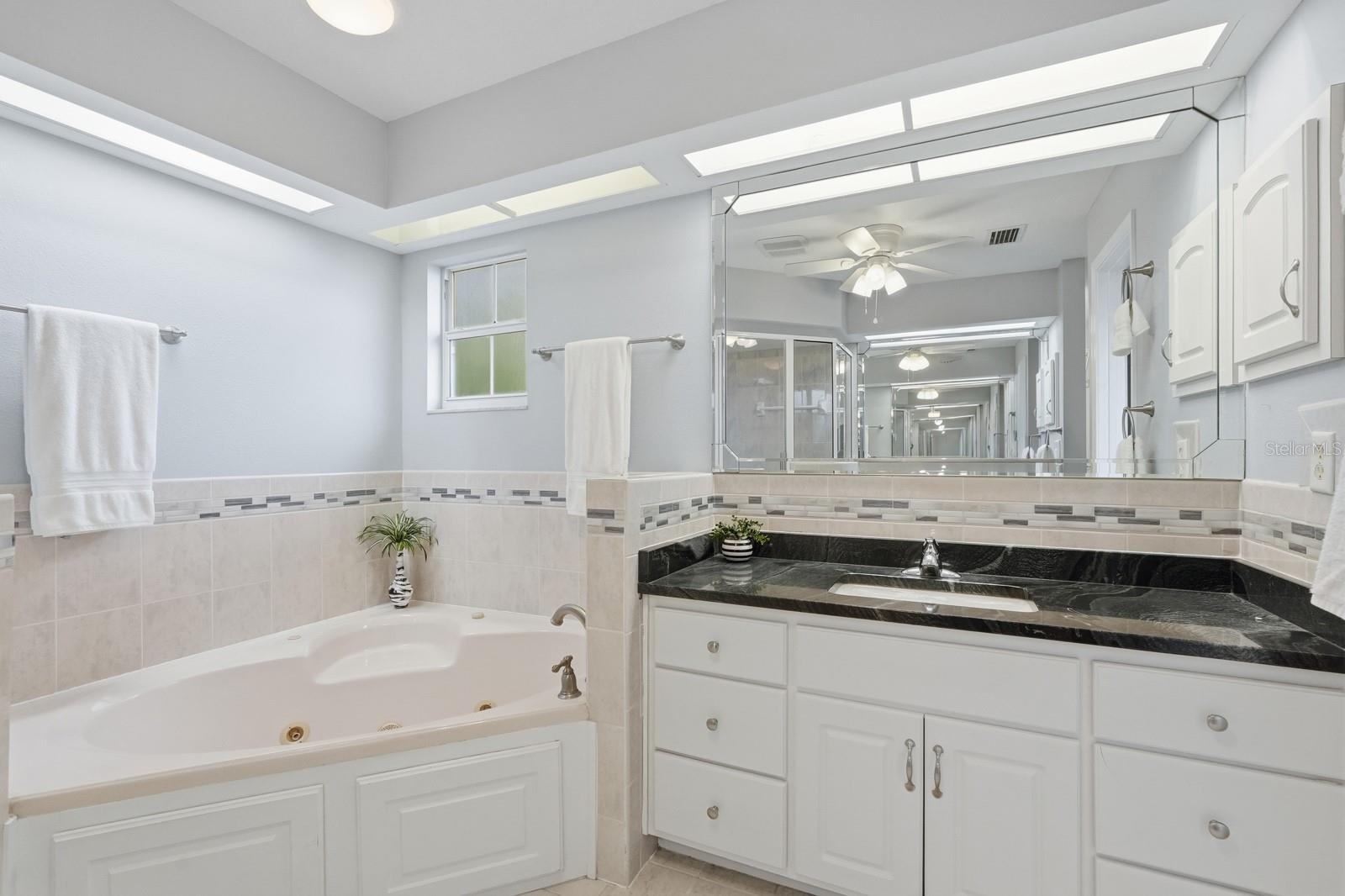 CRYSTAL COVE SUB - Residential