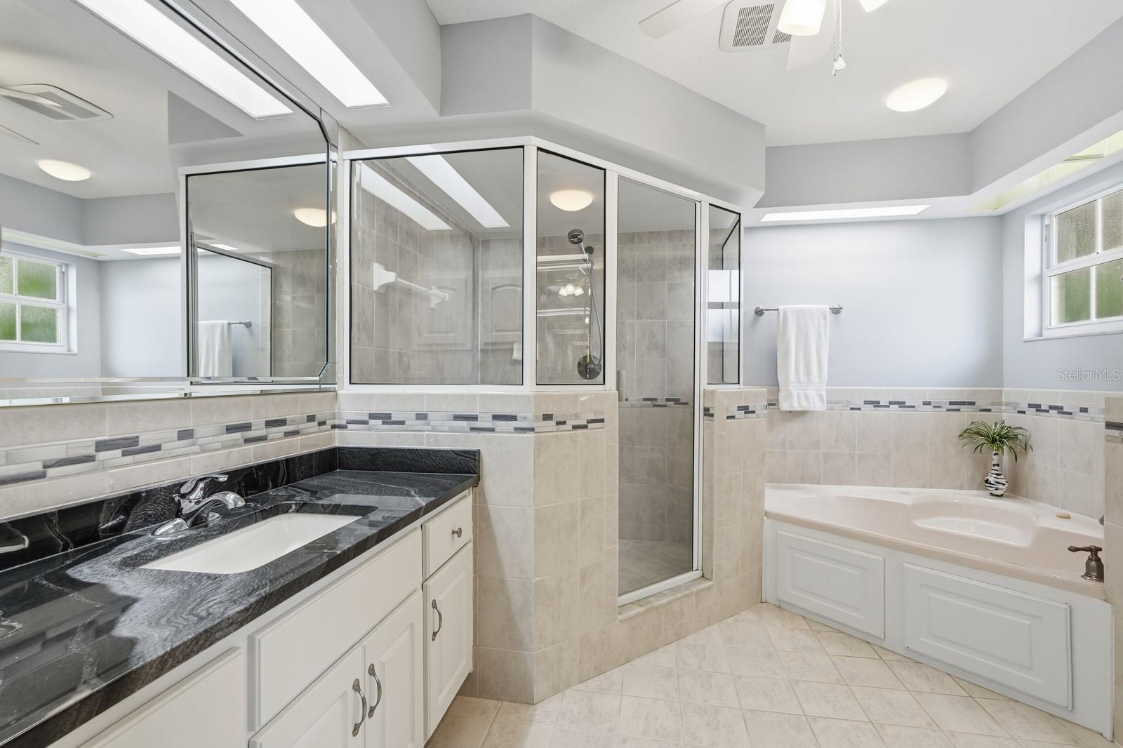 CRYSTAL COVE SUB - Residential