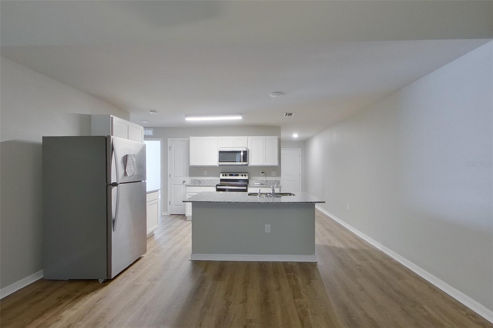 VISTANNA VILLAS - Residential Lease