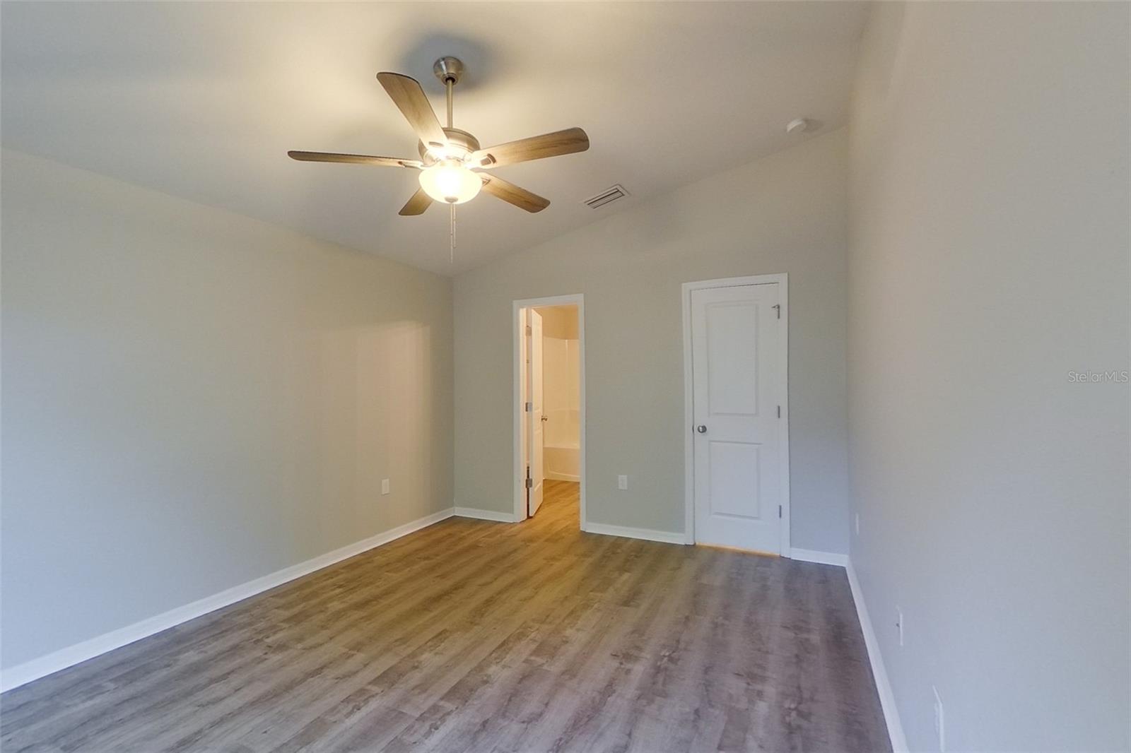 VISTANNA VILLAS - Residential Lease