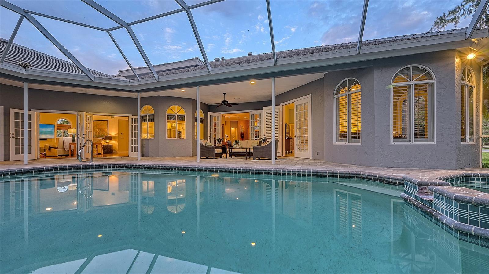 THE LANDINGS - Residential