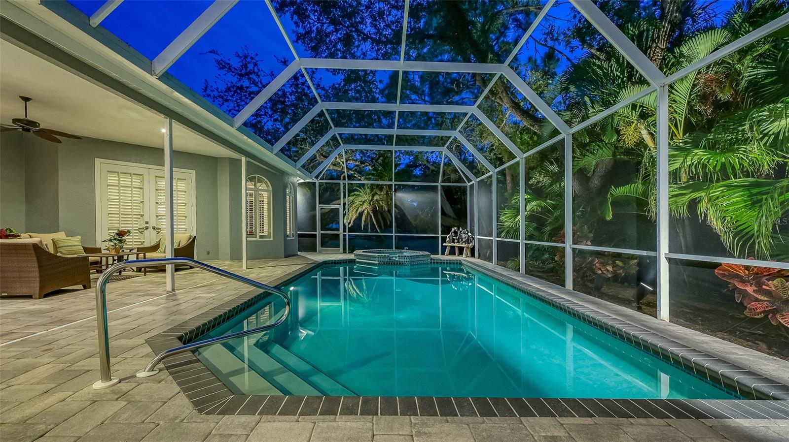 THE LANDINGS - Residential