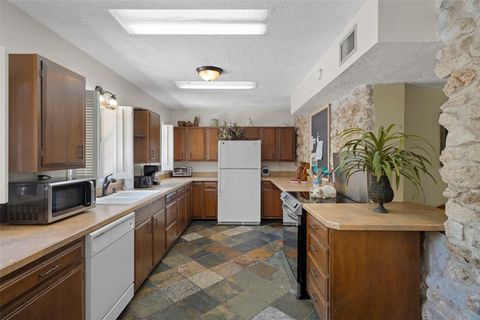 Tiny photo for 3729 S Lecanto Highway, Lecanto, FL 34461 (MLS # W7874892)