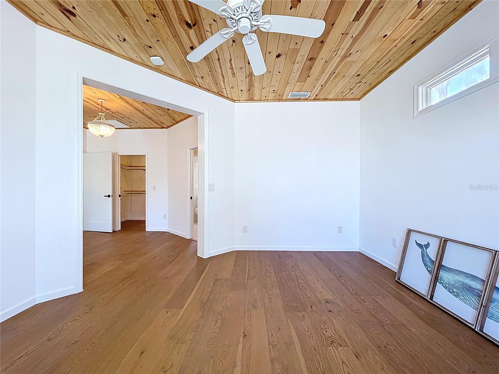 BAY ISLAND - Residential