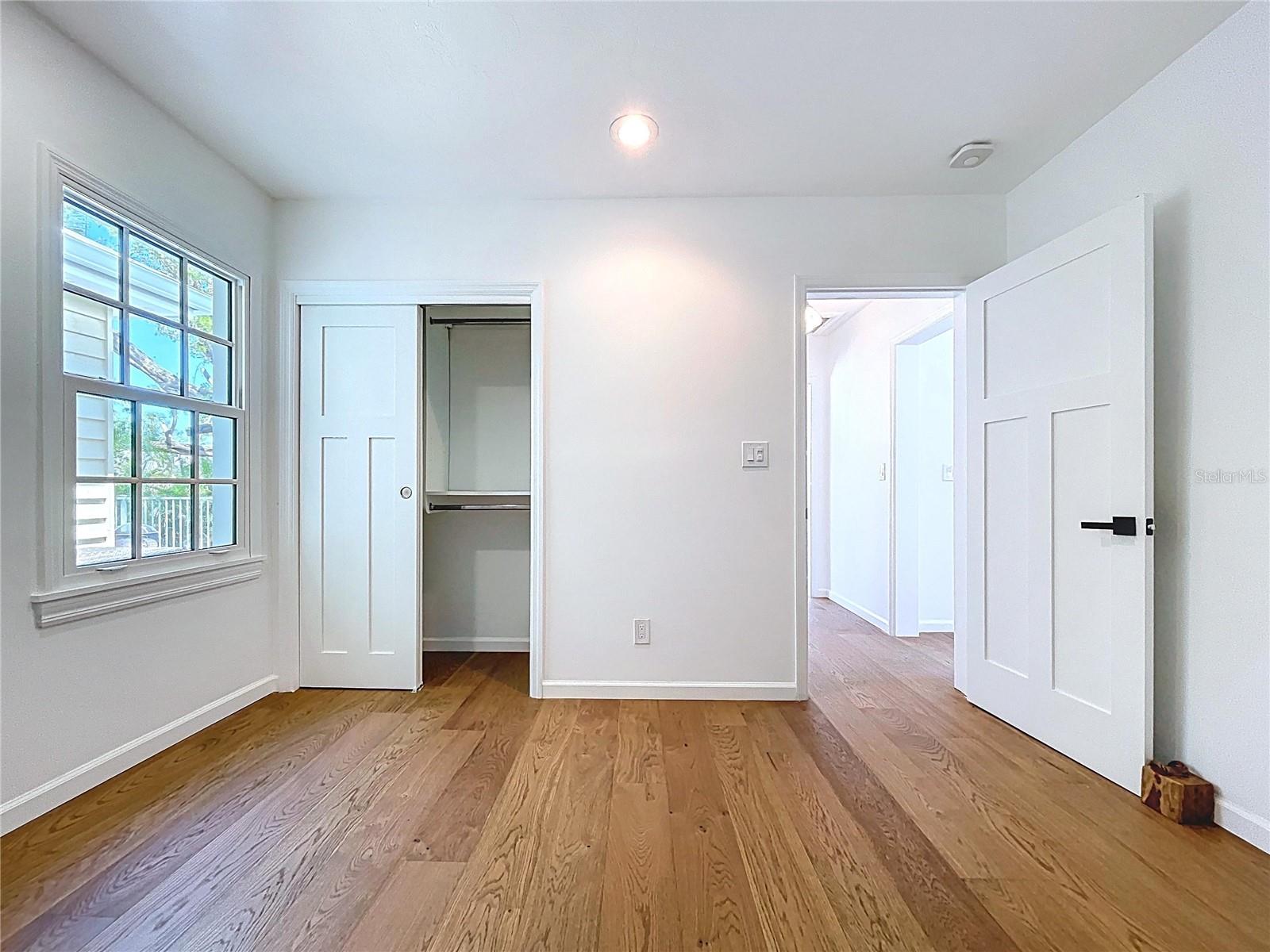 BAY ISLAND - Residential