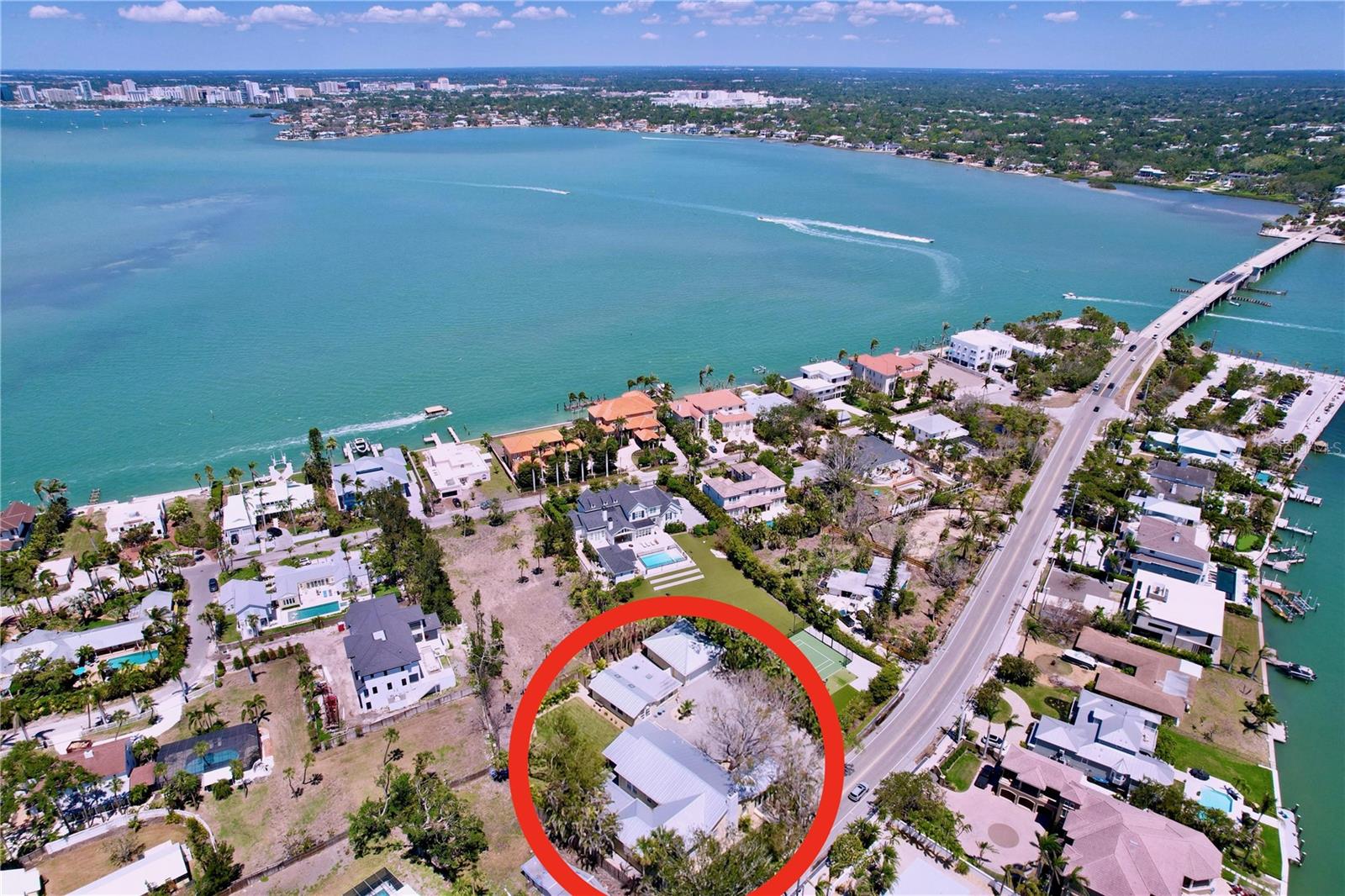 BAY ISLAND - Residential