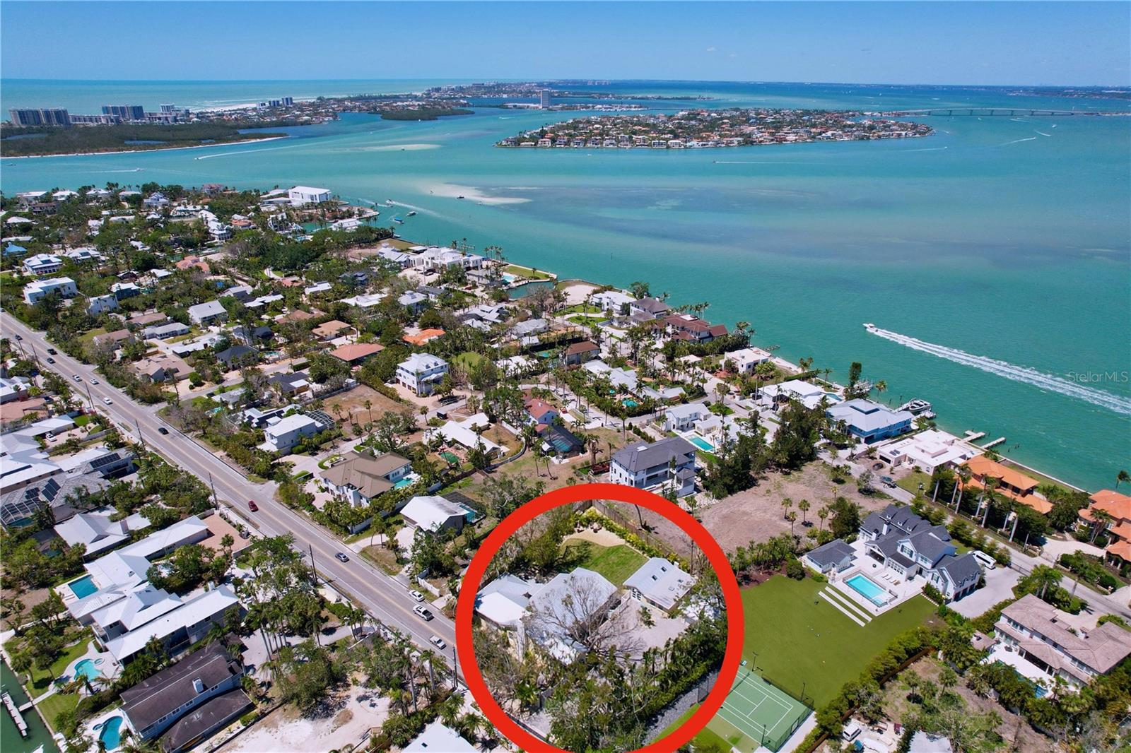763 SIESTA DRIVE