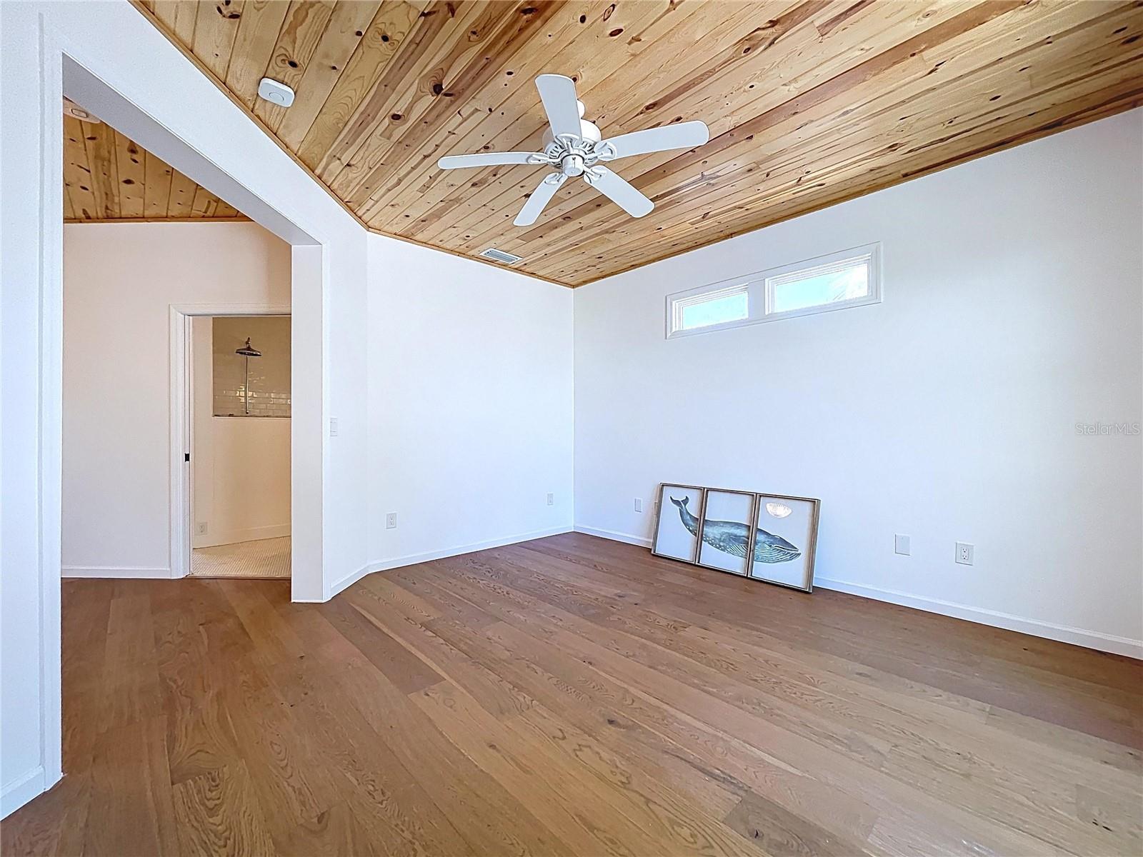 BAY ISLAND - Residential