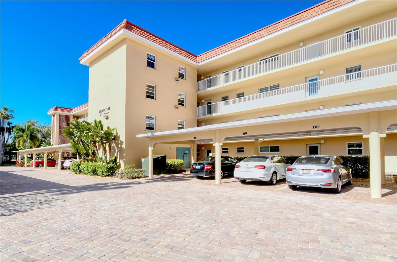 DECEMBER SPECIAL *** $3,900! Welcome to Siesta Harbor! Siesta Key Turnkey furnished ground floor 2/2 condo. Remodeled with beautiful kitchen, new stainless steel appliances, granite countertops, remodeled bathrooms and nice décor. King bed in master bedroom, two twins in second bedroom. One month minimum rental. This over 55 community is ideal for your island beach vacation. Enjoy a cocktail or your morning coffee from the lanai overlooking the boat slips and the Intracoastal waterway. Amenities include deeded beach access to the #1 rated beach - a 5 minute walk across the street, heated community pool and spa, sauna, shuffleboard, community room with library and pool table, BBQ grills and picnic area. A gym and fishing pier are also on site. Enjoy water aerobics classes Monday-Friday as well as other organized gatherings and happy hours at the club house. Convenient to shops, restaurants, delicatessens and grocery stores. Laundry not in unit, however it's conveniently located at no expense. No car needed as everything is close by. A free trolley runs up and down the island taking you to all that Siesta Key has to offer including Siesta Key Village shops and restaurants, numerous outdoor bars and restaurants and Public beaches. Close proximity to Stickney Point Bridge enables easy access on and off the Key. High season rate of $5700 January through April (Leased 2024 -Jan.,Feb., March, and April), . AVAILABLE May-Dec, $4000. Application Fee $150; $500 security deposit and 14% taxes due from guest. Exit cleaning fee $175 deducted from security deposit. One occupant must be 55 or over to rent this unit. Sorry, no pets allowed. 1 car allowed on the property.