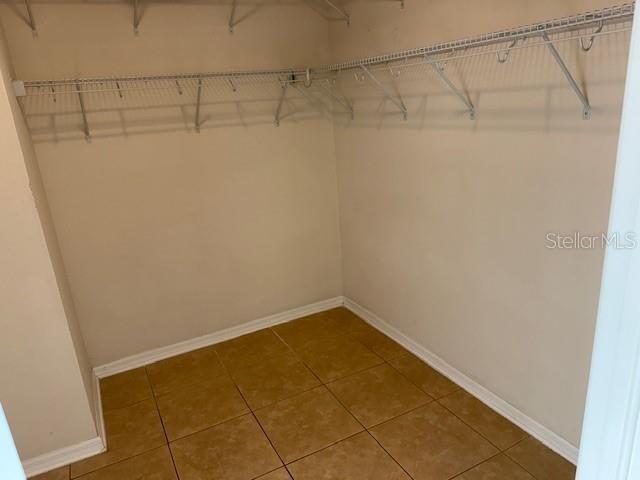 ASHTON PALMS - Residential Lease