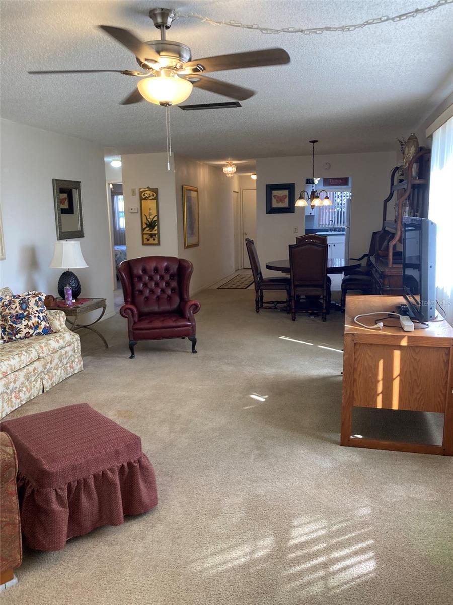 FIVE TOWNS OF ST PETE - Residential Lease