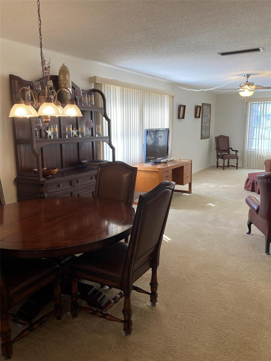FIVE TOWNS OF ST PETE - Residential Lease