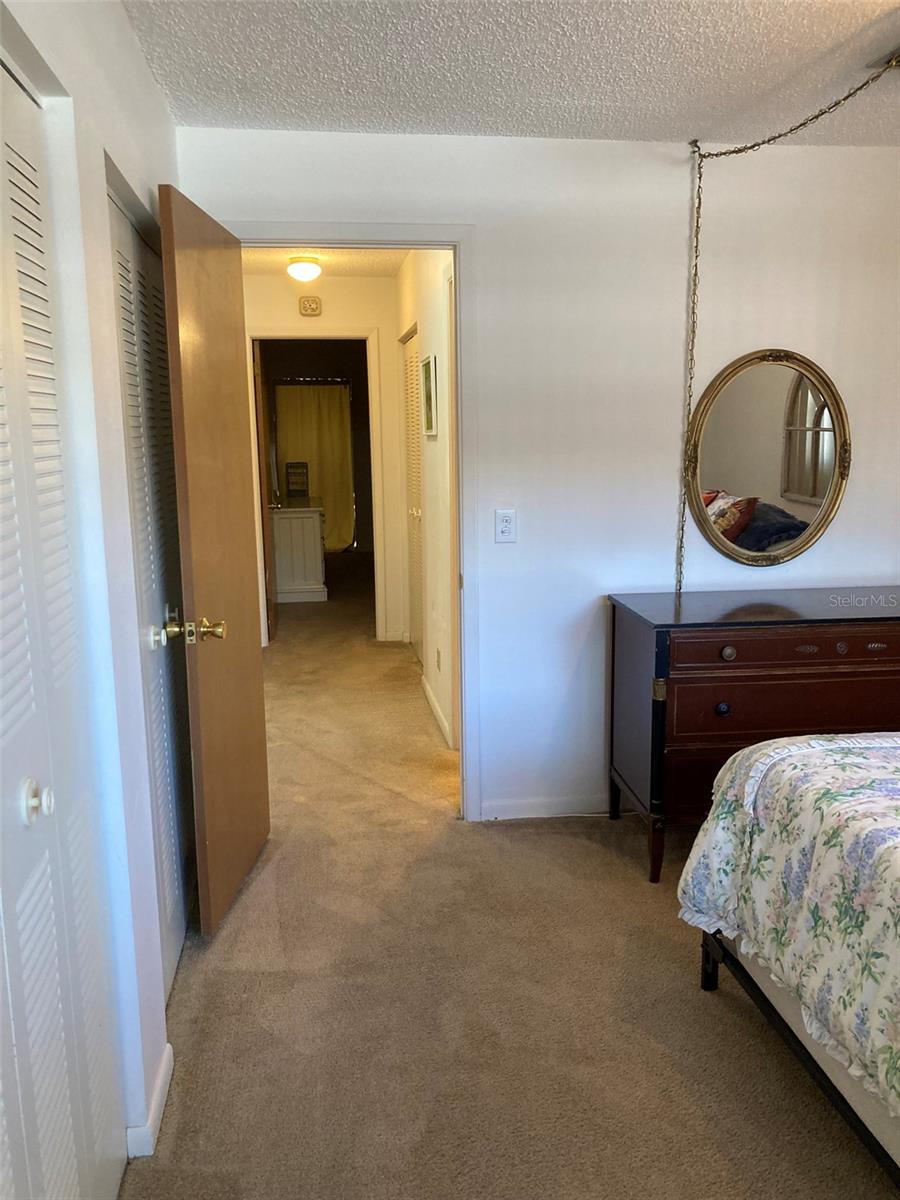 FIVE TOWNS OF ST PETE - Residential Lease