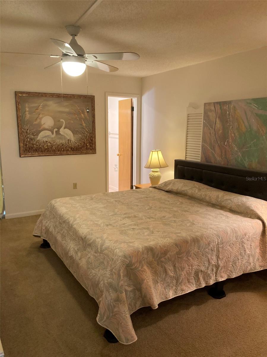 FIVE TOWNS OF ST PETE - Residential Lease