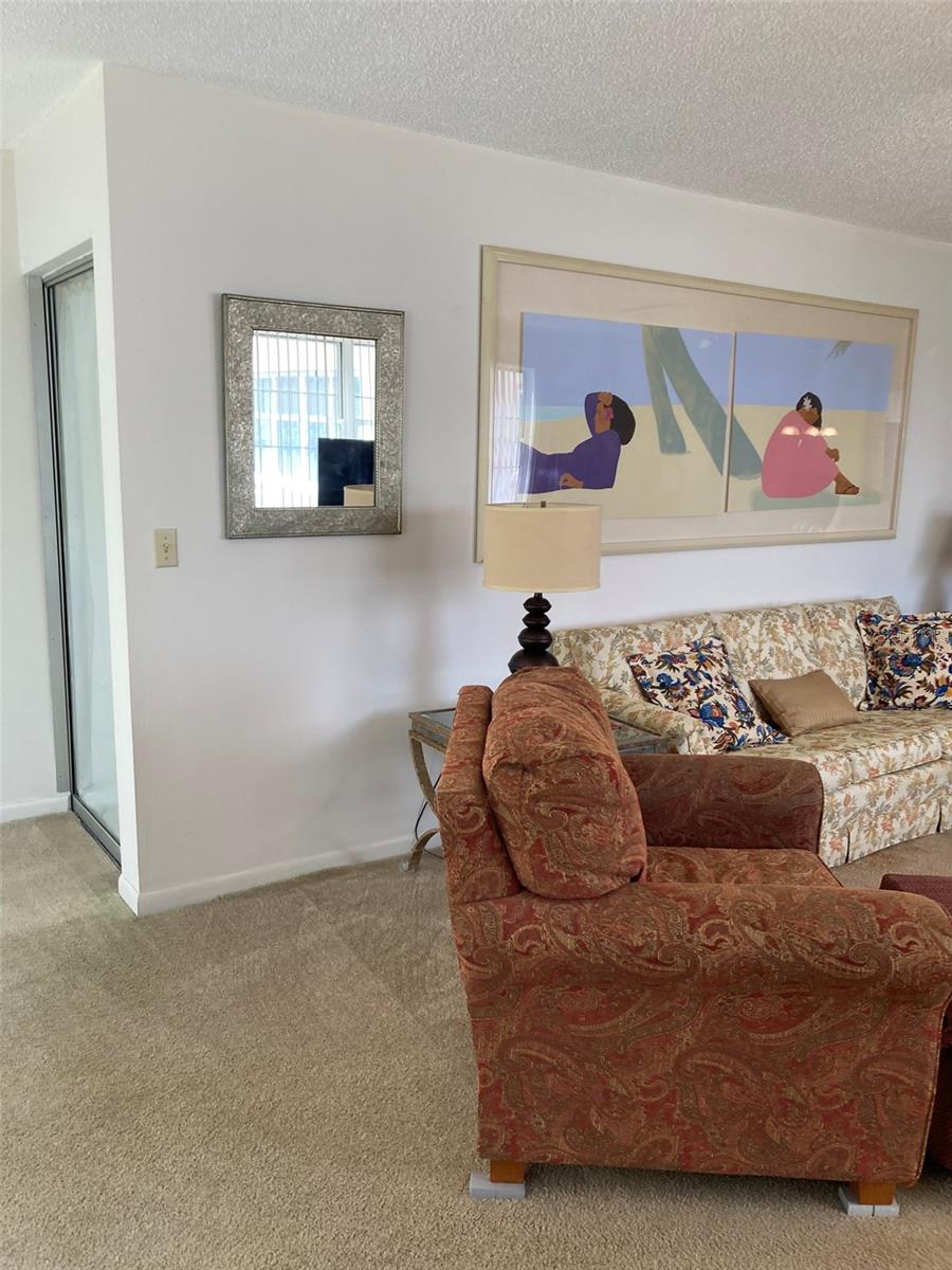 FIVE TOWNS OF ST PETE - Residential Lease