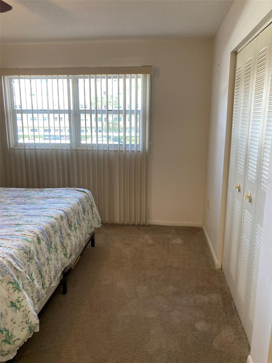 FIVE TOWNS OF ST PETE - Residential Lease