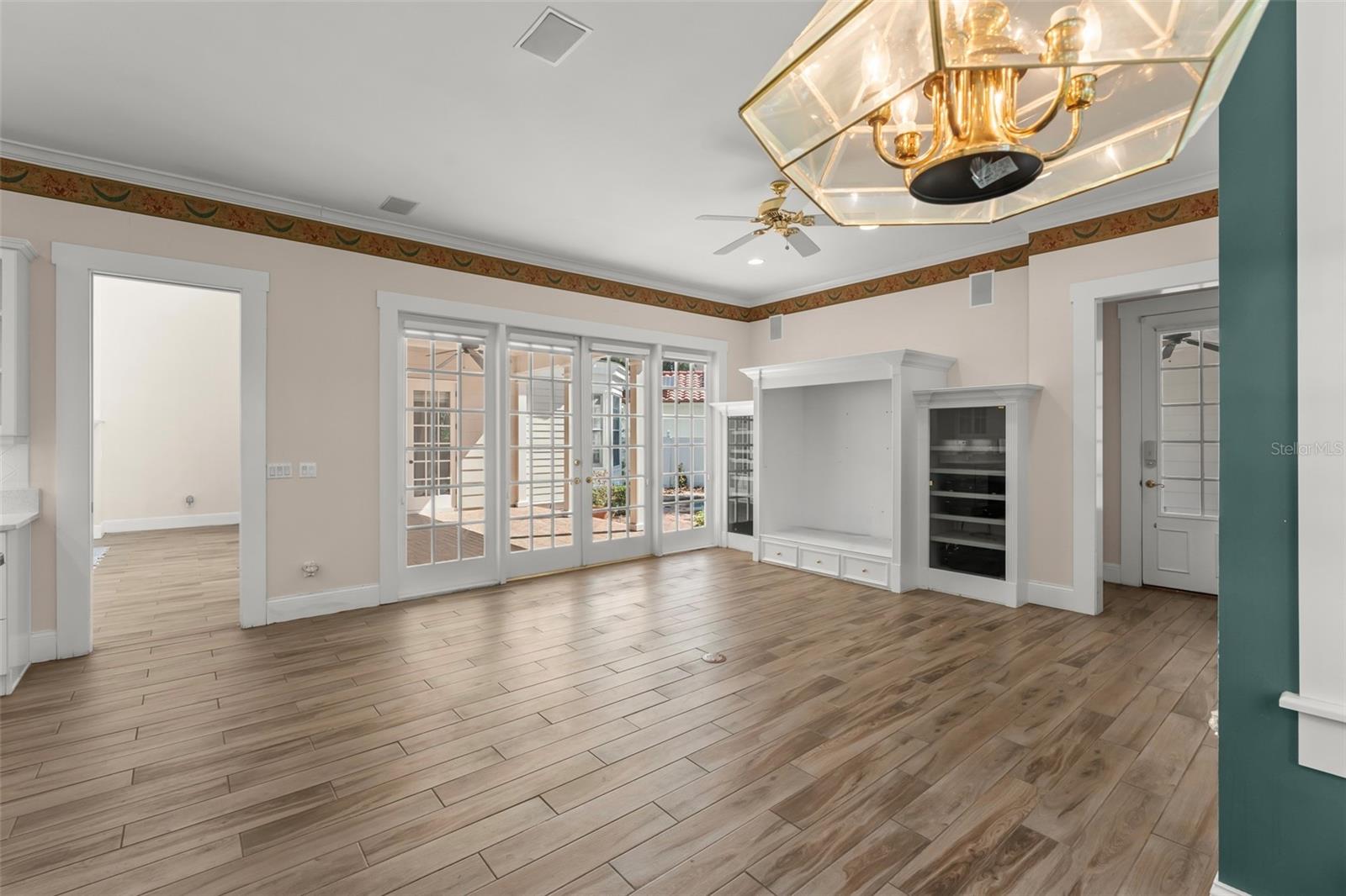 CELEBRATION VILLAGE UNIT 2 - Residential