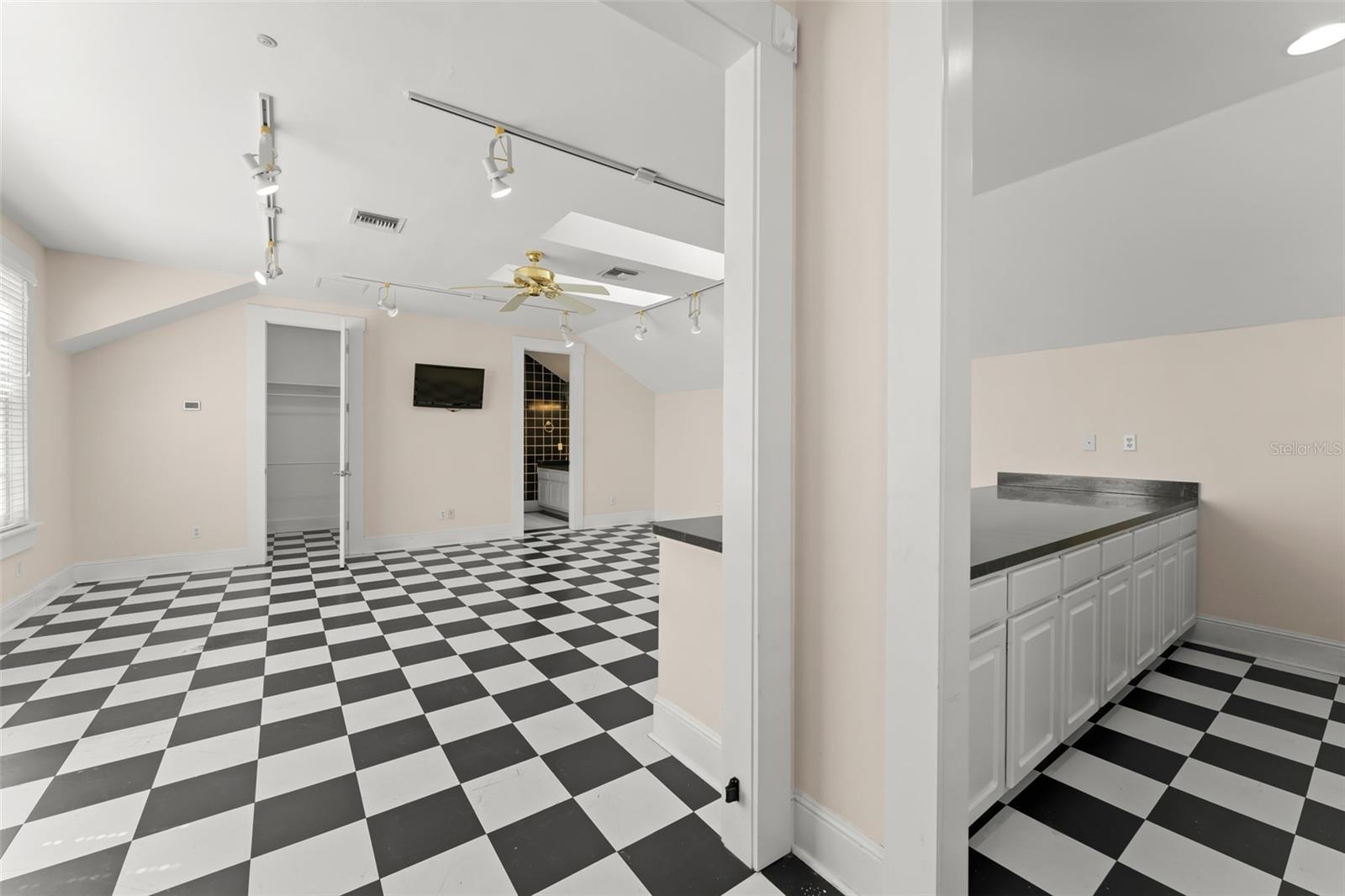 CELEBRATION VILLAGE UNIT 2 - Residential