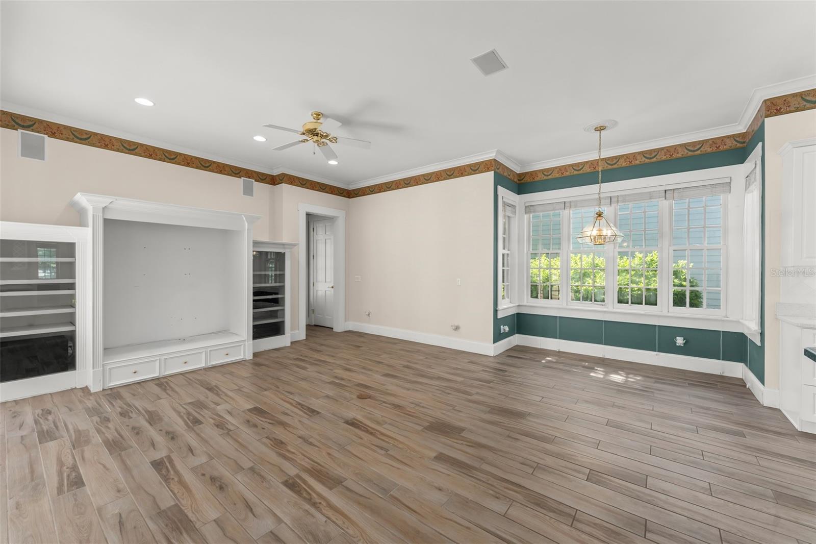 CELEBRATION VILLAGE UNIT 2 - Residential