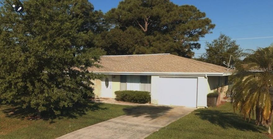 Short Sale. Solid opportunity for a starter home or rental investment in Port St. Lucie. This 3-bedroom, 2-bath home with a 1-car garage includes a bonus Florida room for added usable space.

Sits on a .30-acre lot with plenty of room for a pool. Functional layout and a kitchen with stainless steel appliances give a strong base to update or improve as needed.

Located in a quiet neighborhood just minutes from shopping, dining, and the River Park Marina.