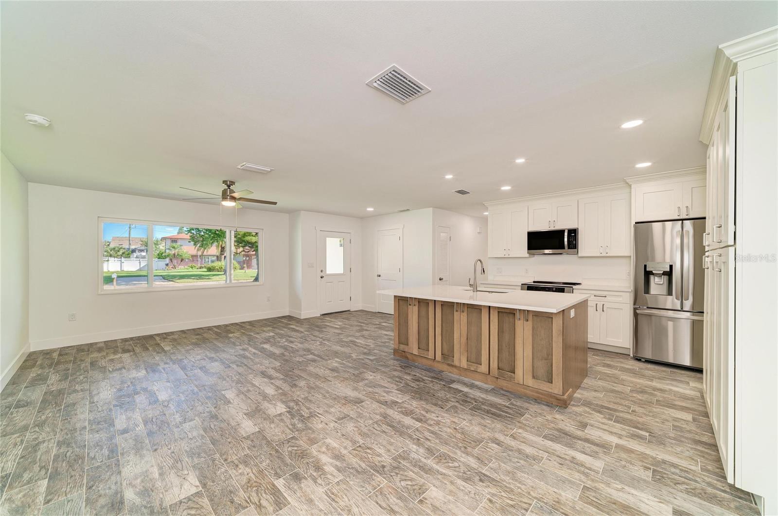 ELMCO HEIGHTS SEC 1 - Residential