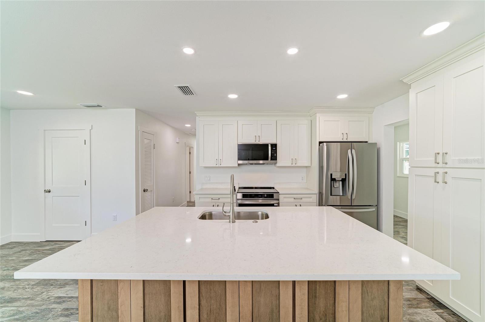 ELMCO HEIGHTS SEC 1 - Residential