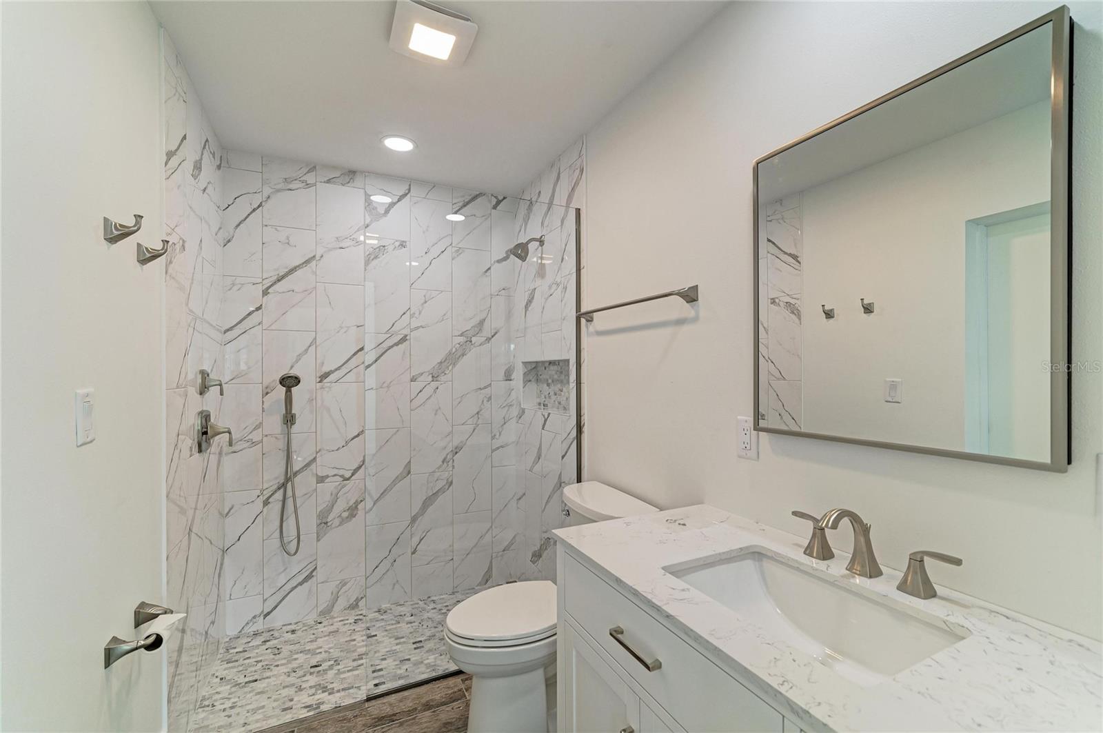 ELMCO HEIGHTS SEC 1 - Residential