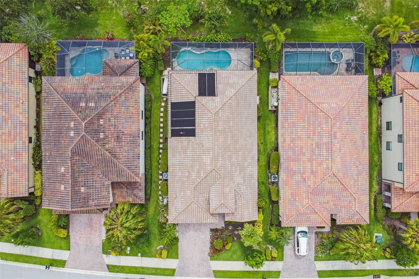 UNIVERSITY GROVES ESTATES RESERVE - Residential