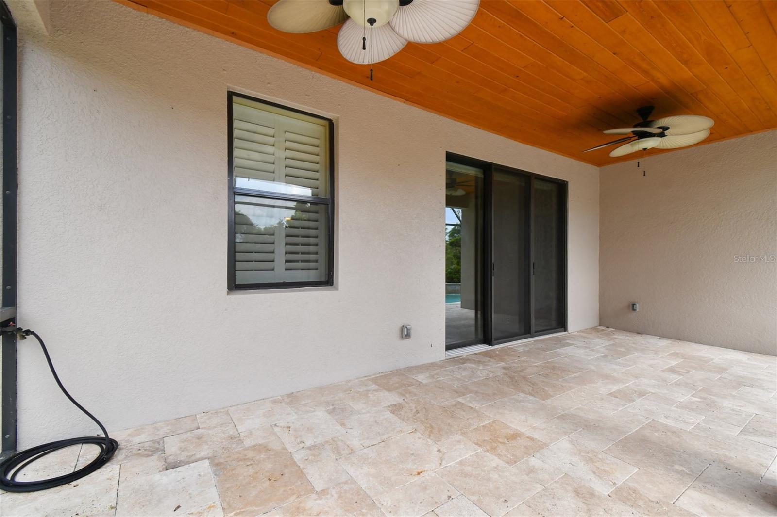 UNIVERSITY GROVES ESTATES RESERVE - Residential