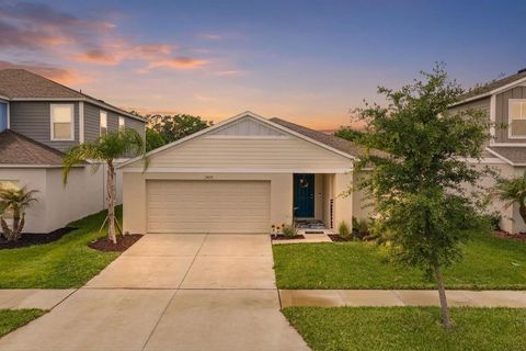 Photo of 12690 Tannencrest Drive, Riverview, FL 33579 (MLS # A4689173)
