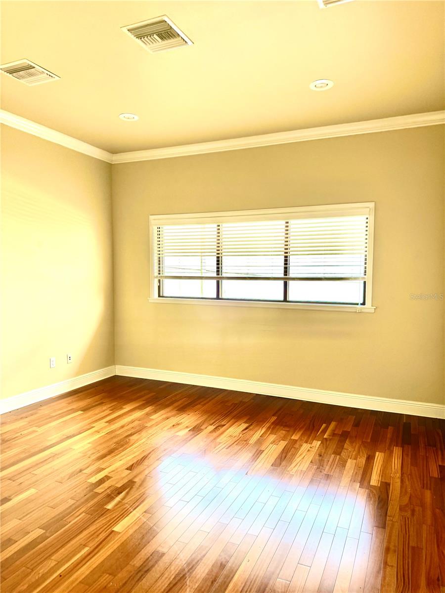 SUNSET POINT SUB - Commercial Sale