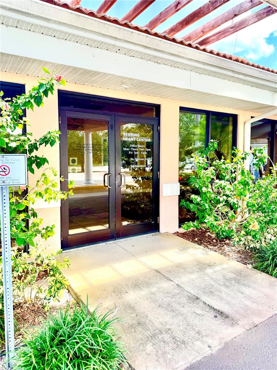 2237 US HIGHWAY 27 S