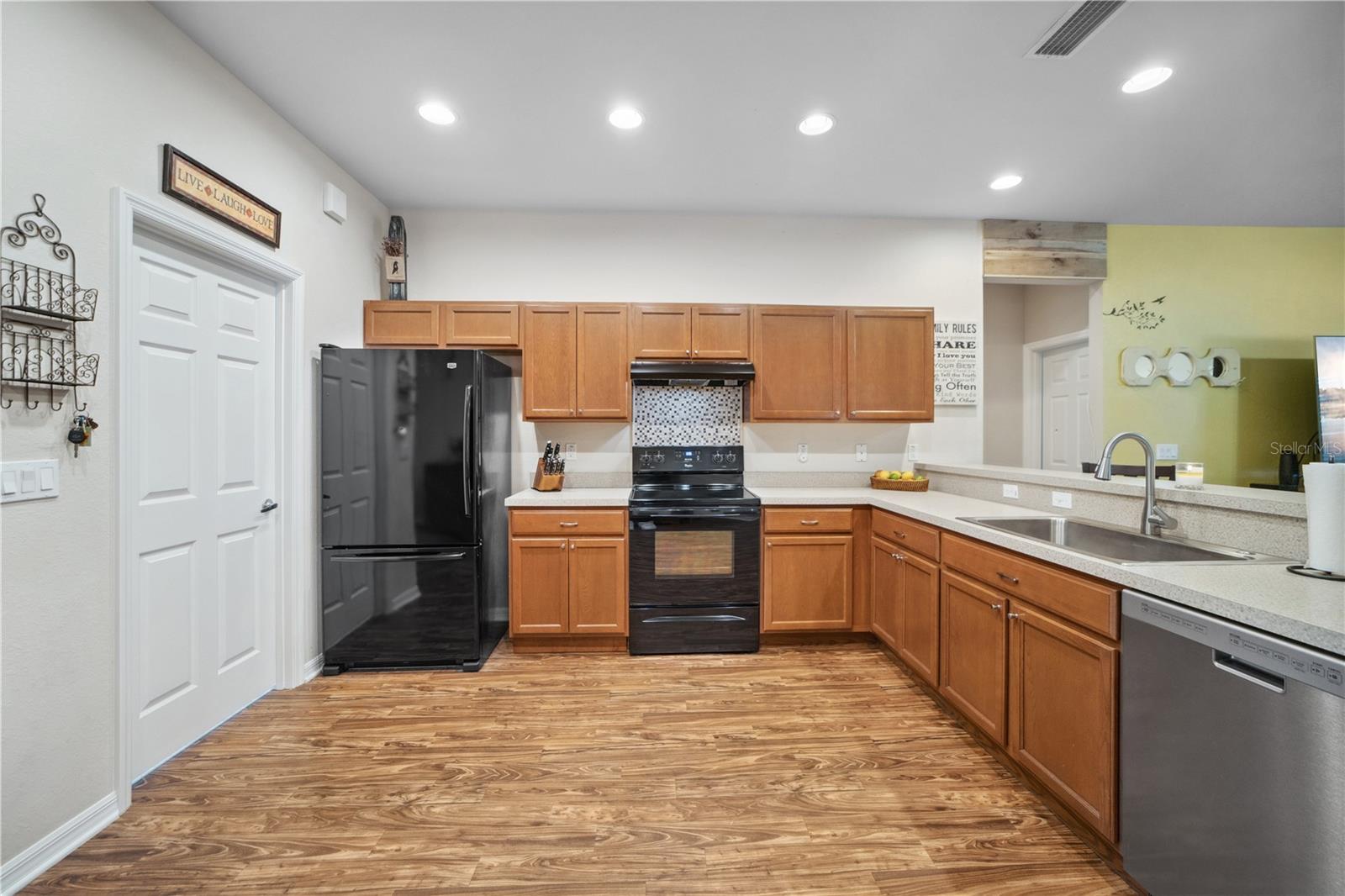 3633 BRISTOL COVE LANE