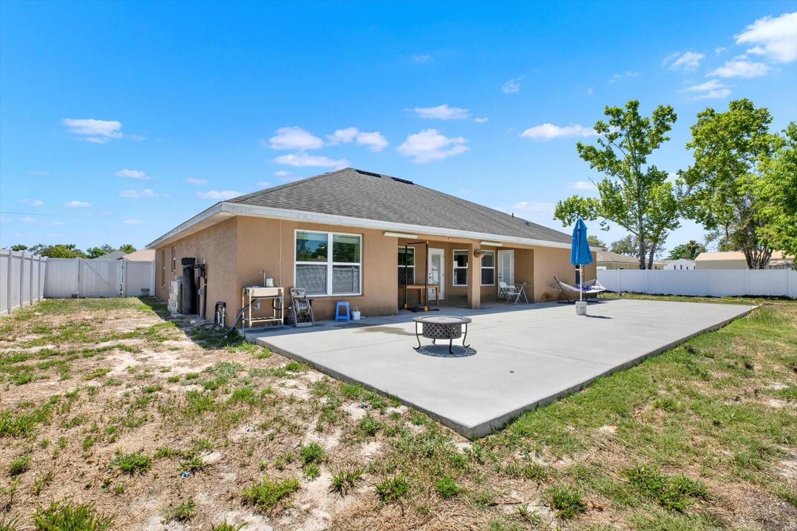 SPRING HILL - Residential