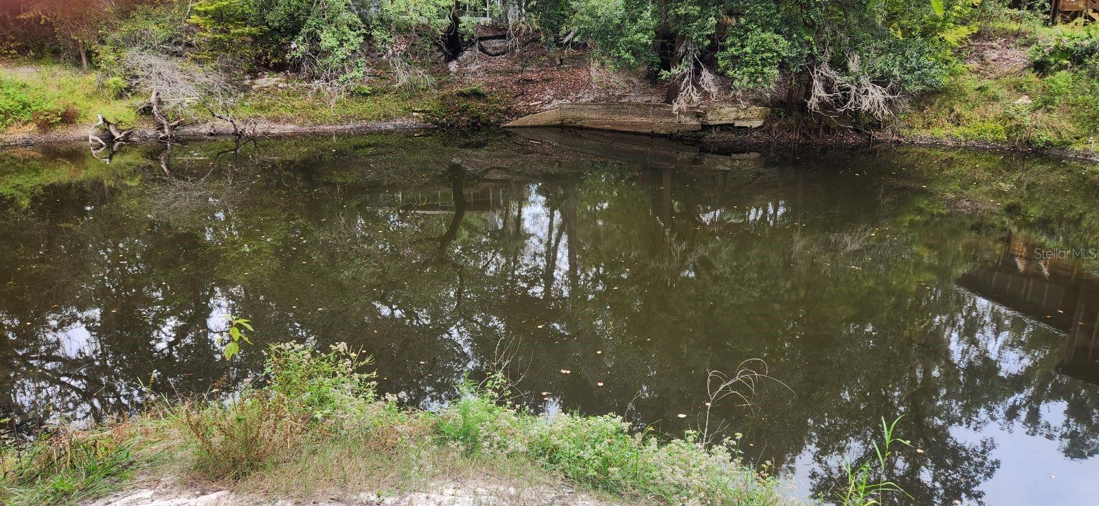 RIVER HEIGHTS ESTATE - Land