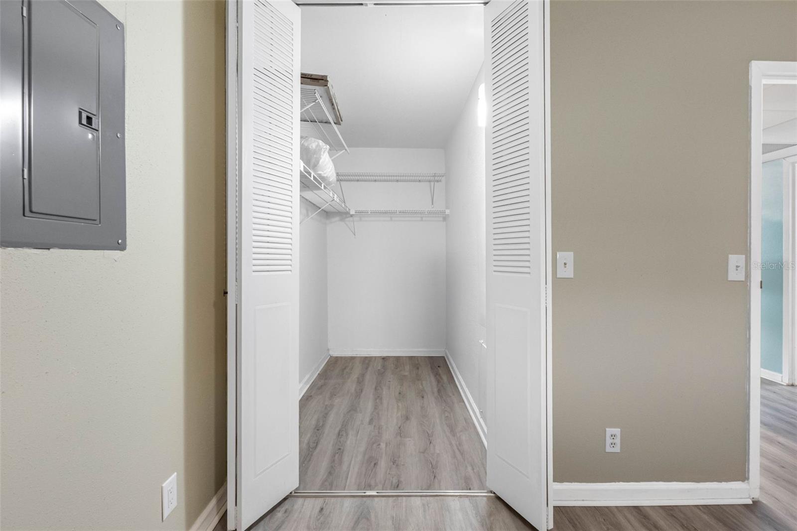 BEDFORD B CONDO - Residential