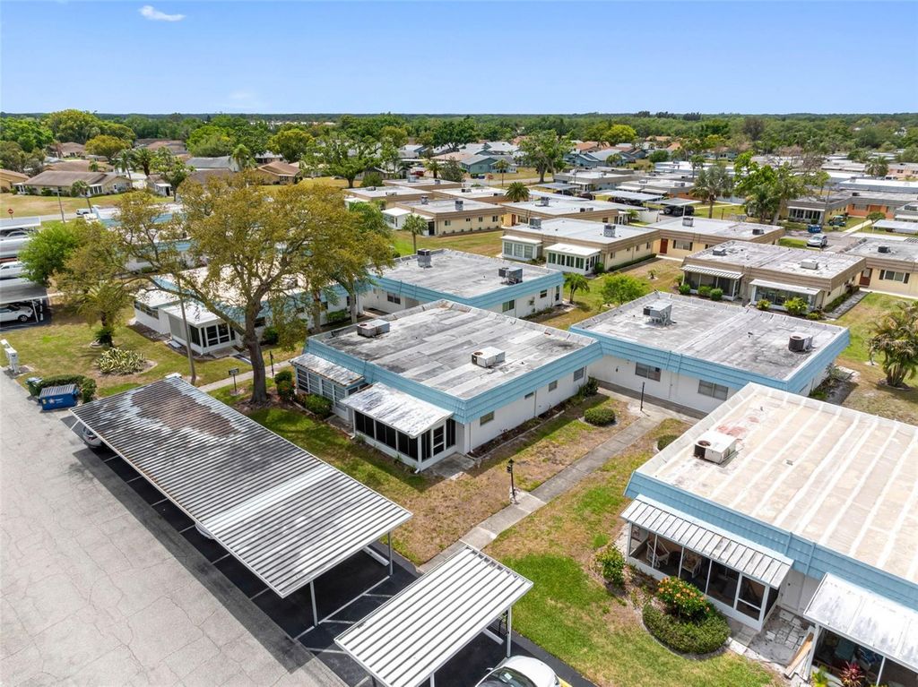 Photo of 1801 Bedford Lane #33, Sun City Center, FL 33573 (MLS # TB8493311)