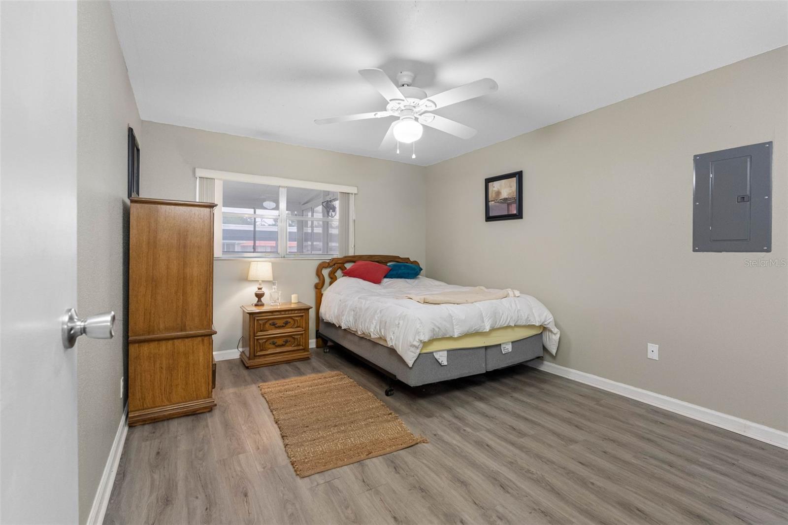 BEDFORD B CONDO - Residential