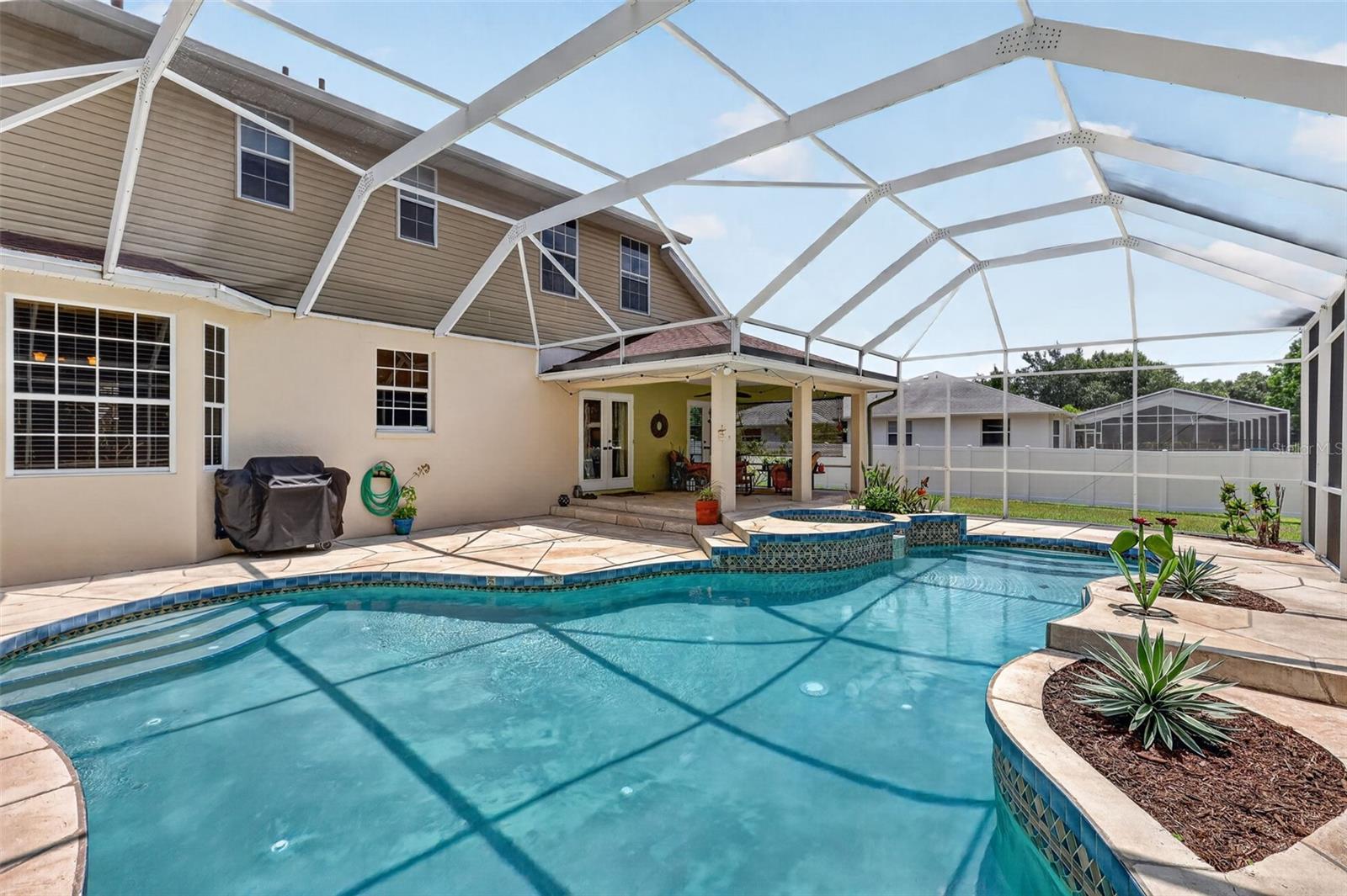 MILL CREEK PH V - Residential