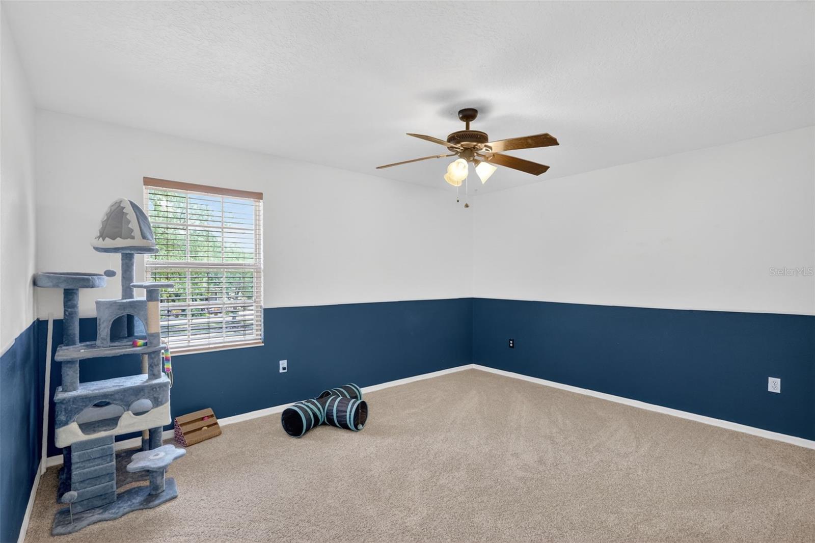 MILL CREEK PH V - Residential