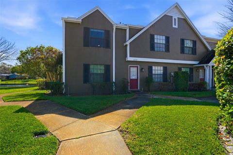 Photo of 16511 Lake Brigadoon Circle, Tampa, FL 33618 (MLS # TB8485552)