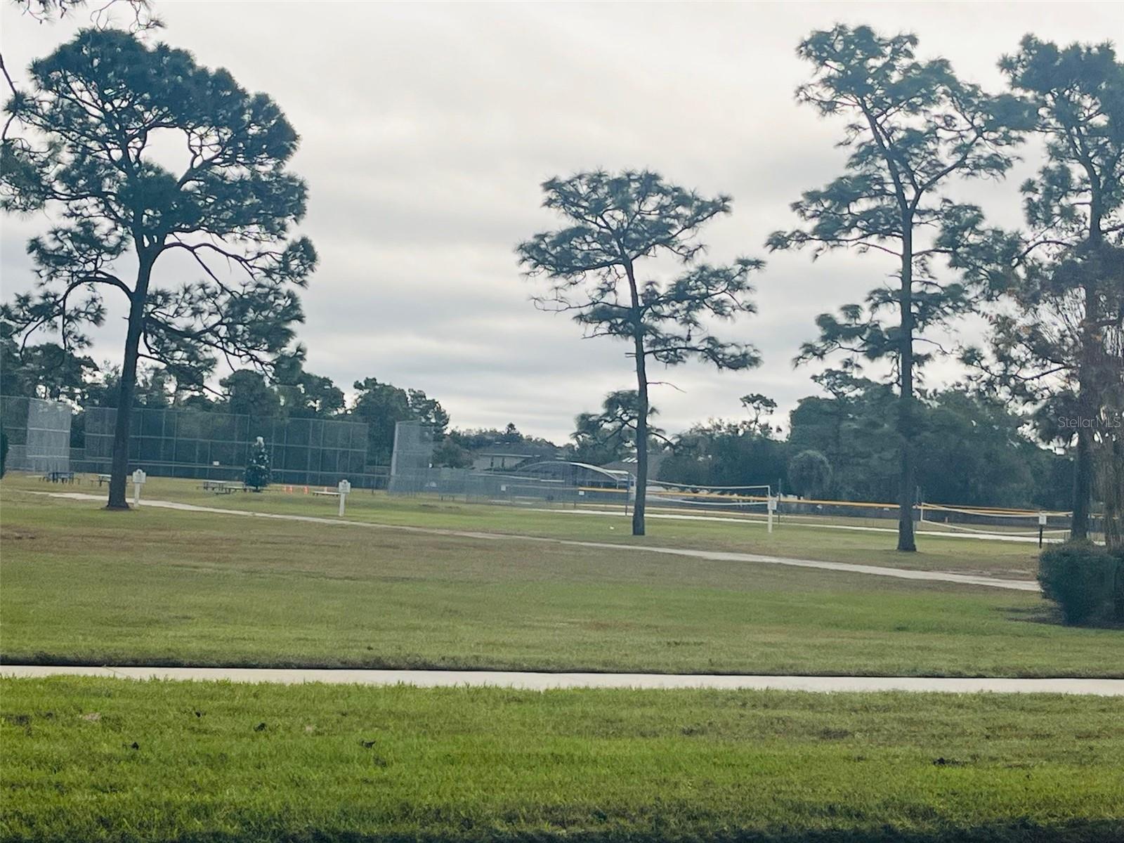 HUCKLEBERRY FIELDS TRACTS N9 & N10 - Residential