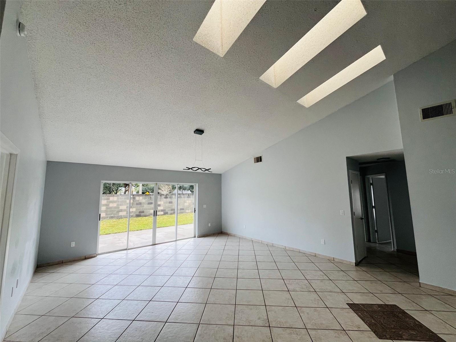 HUCKLEBERRY FIELDS TRACTS N9 & N10 - Residential