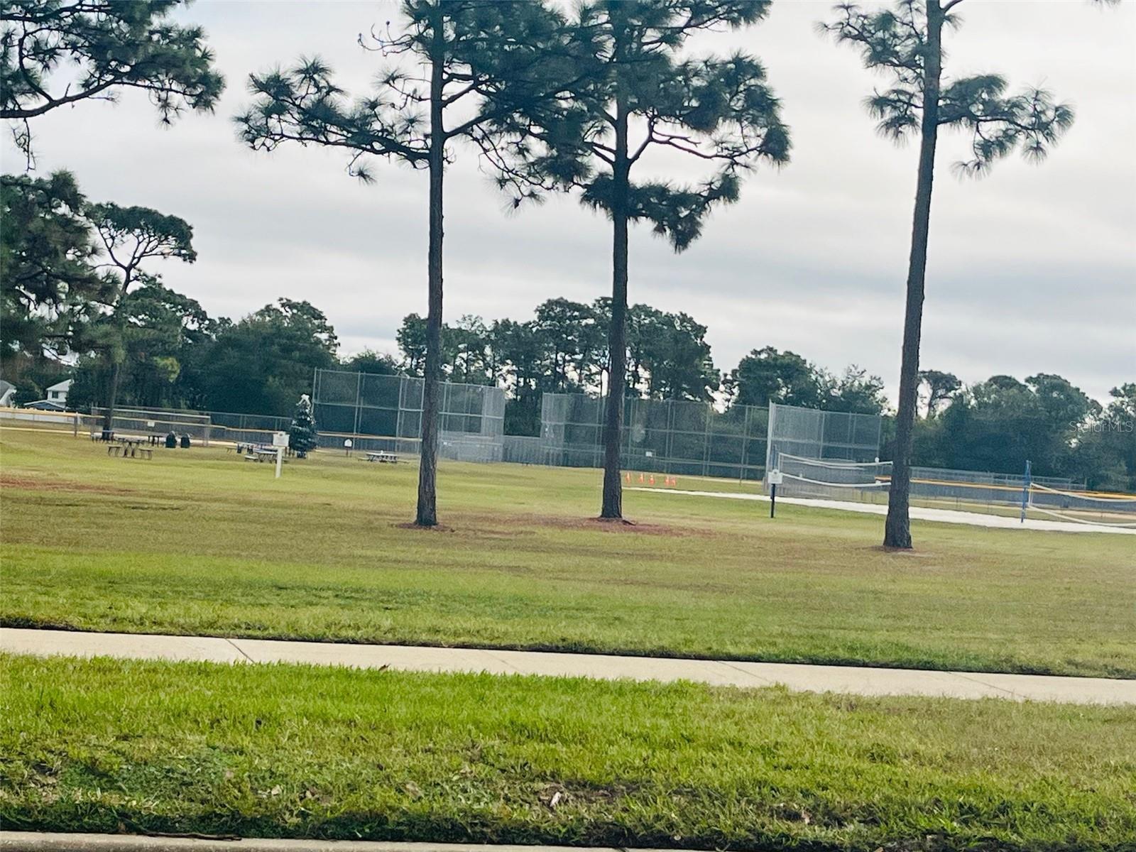 HUCKLEBERRY FIELDS TRACTS N9 & N10 - Residential