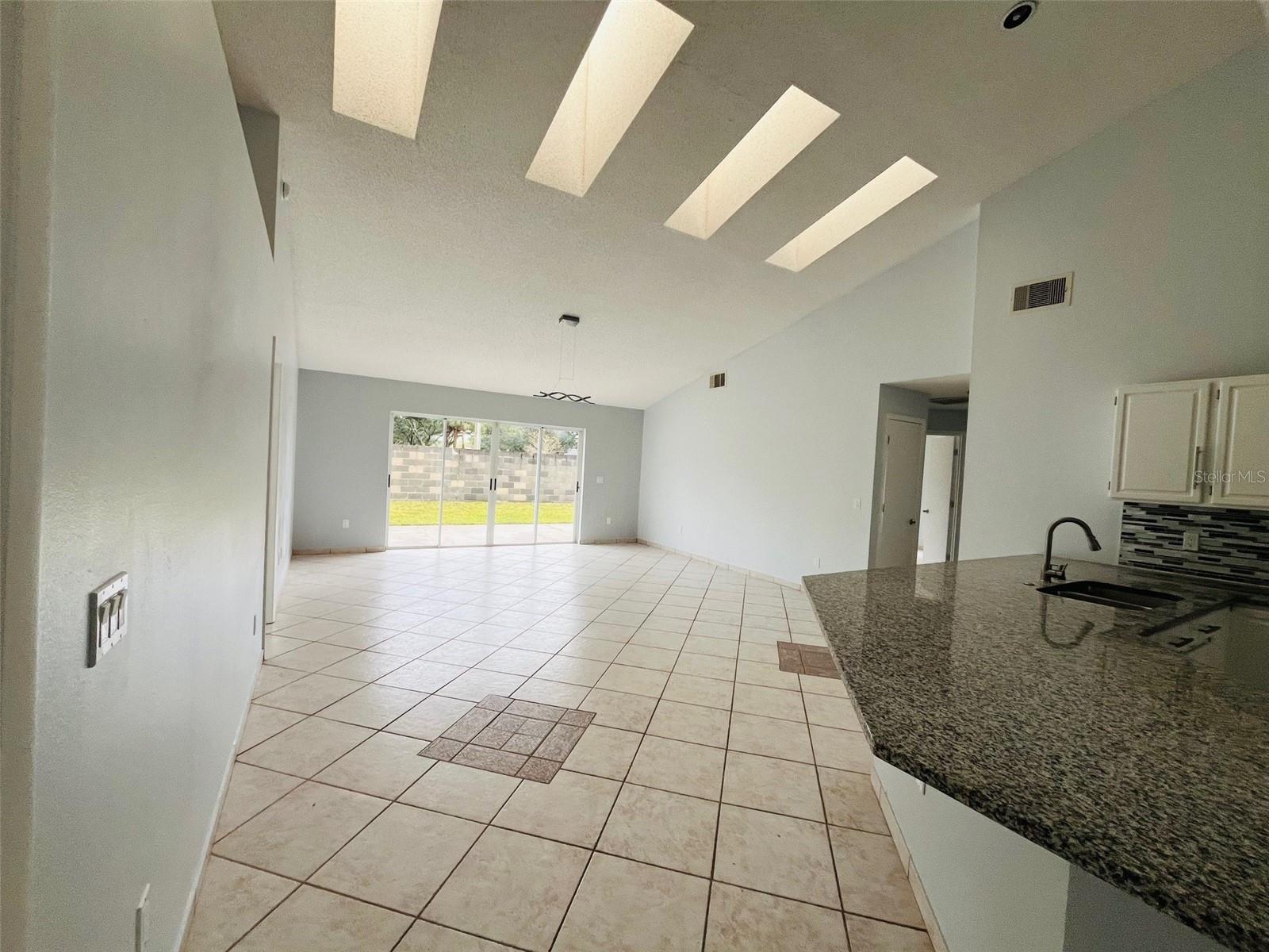 HUCKLEBERRY FIELDS TRACTS N9 & N10 - Residential