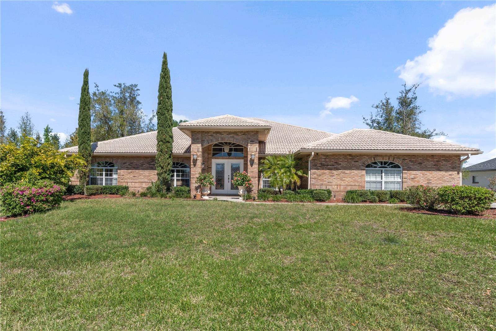 1058 W SEAGATE DRIVE