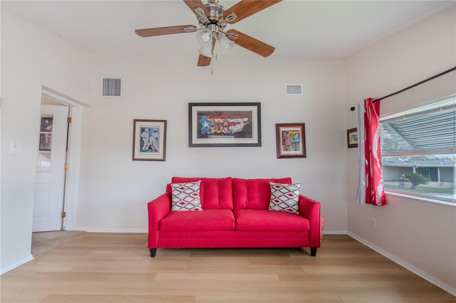 ZELLWOOD STATION COOP MH PARK - Residential