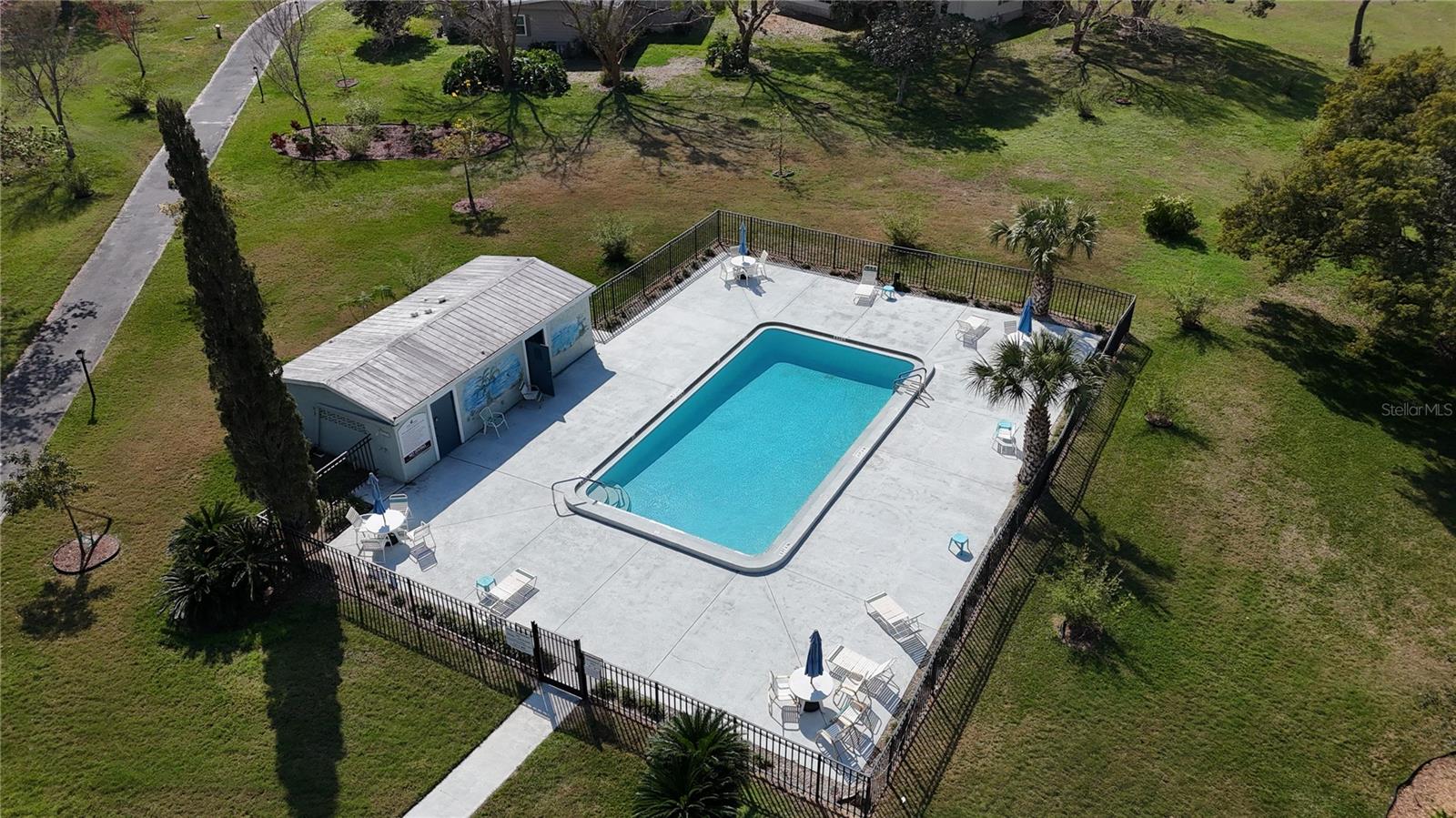 ZELLWOOD STATION COOP MH PARK - Residential